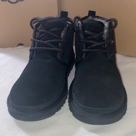 UGG NEUMEL - Picture 2 of 5